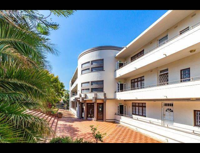 2 BEDROOM APARTMENT FOR SALE IN WINDERMERE